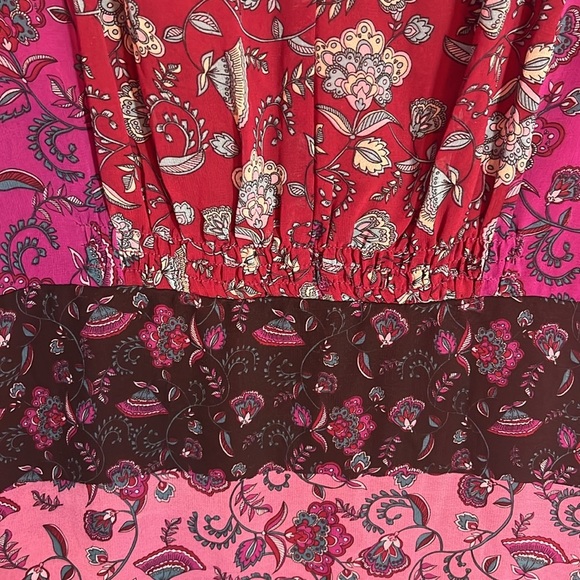 Gorgeous BoHo midi dress. - Picture 4 of 8